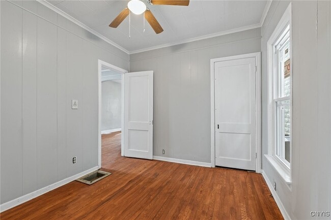 Building Photo - 145 Hixson Ave