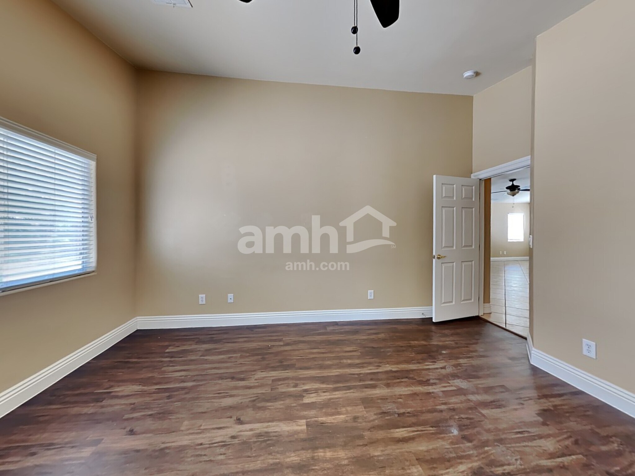 Building Photo - 2283 Smokey Sky Dr