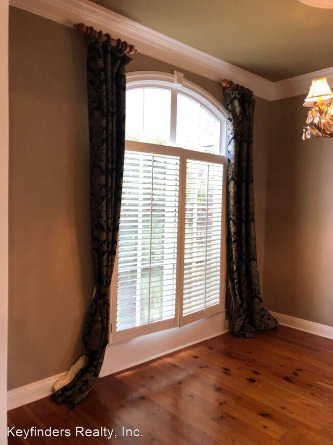 Building Photo - 4 br, 3 bath House - 8556 Glenfield Drive