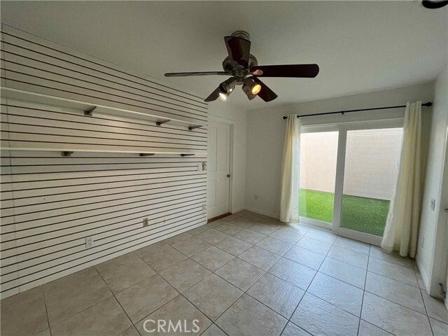 Building Photo - 7045 Seawind Dr