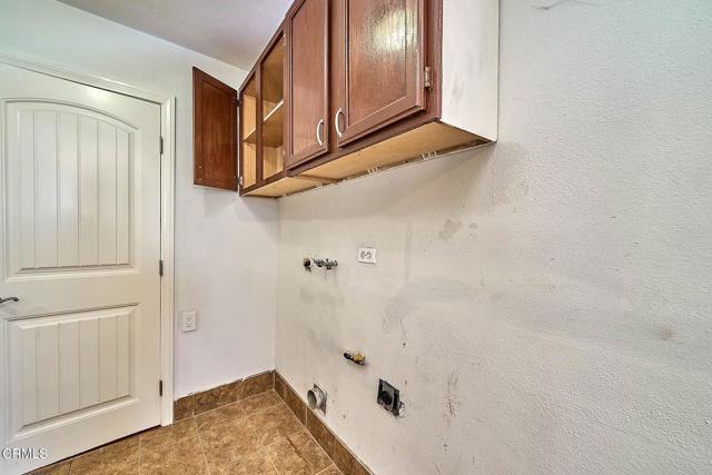 Building Photo - 9020 Pionero Rd