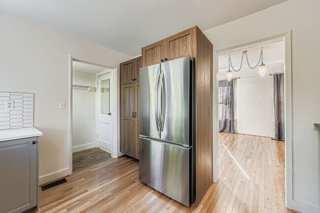 Kitchen - 4904 NE 16th Ave