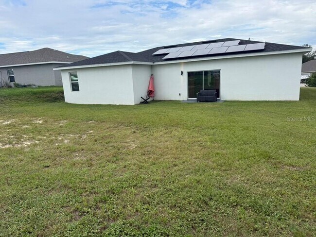 Building Photo - 14620 SW 24th Court Rd