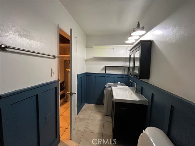 Building Photo - 320 S Gramercy Pl