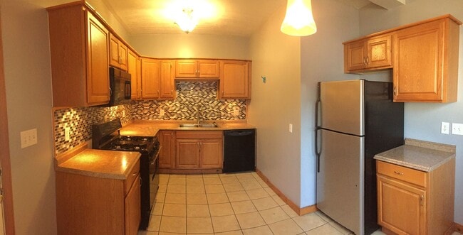 Primary Photo - 3 Bedroom House in Lawrenceville