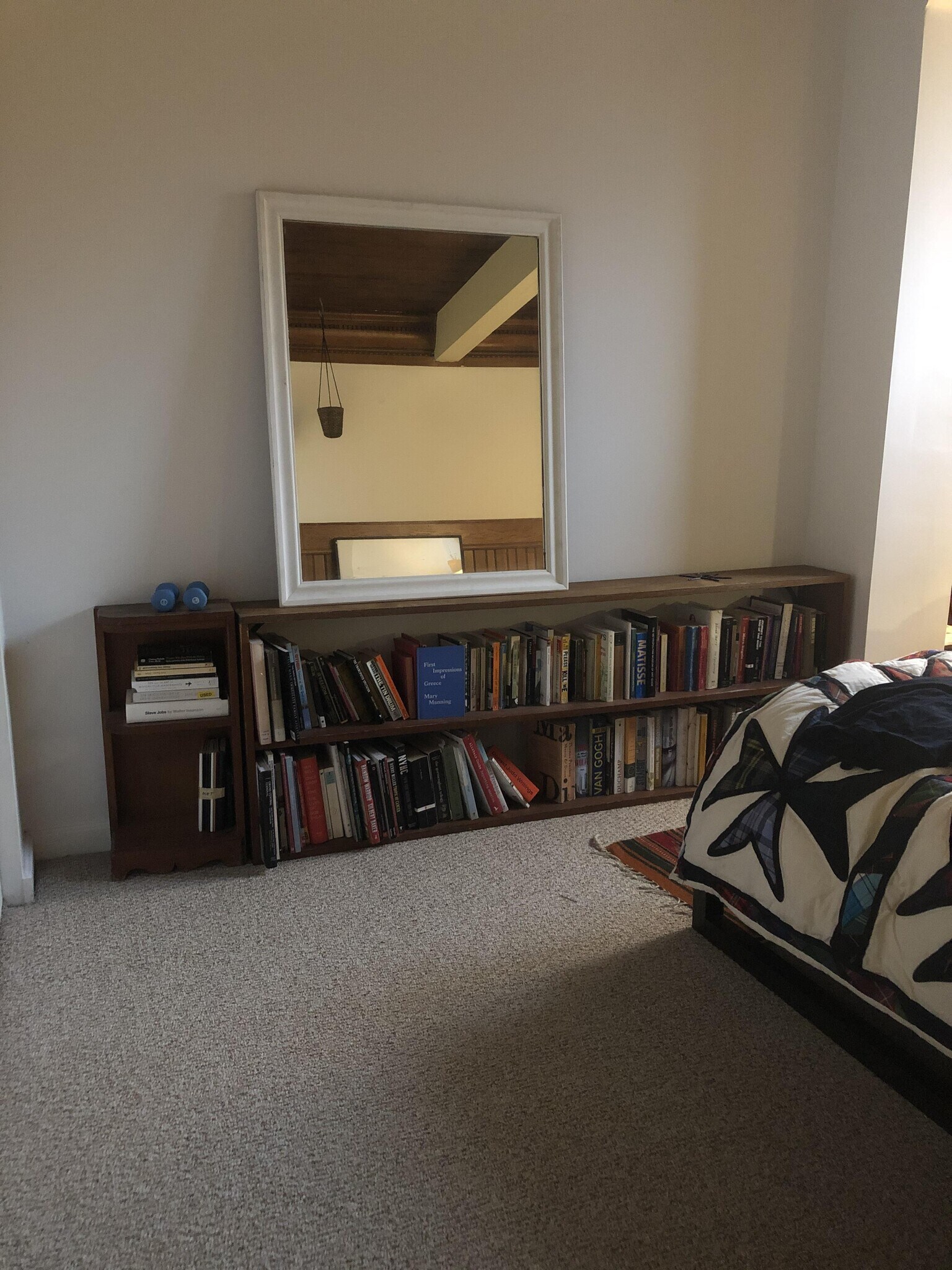 Building Photo - 19 Bow St