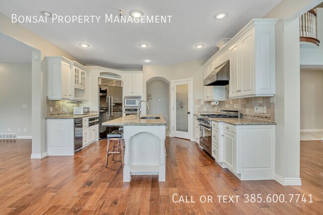 Building Photo - 11291 Palisade View Dr