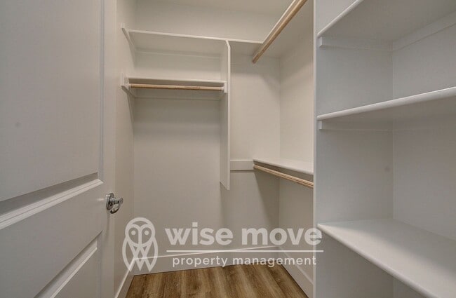 Building Photo - Garrison Square 3 bedroom- Brand New!