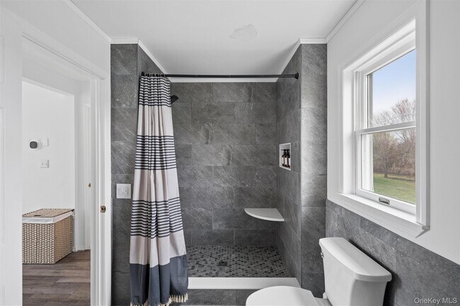 Building Photo - 97 Grant Dr