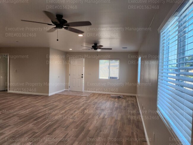 Building Photo - New constructed 3 bedroom/ 2 bathroom home