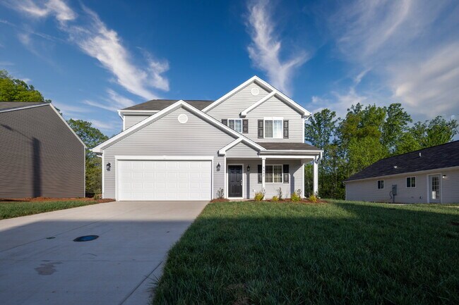 Building Photo - Available July 10! Spacious 4BR/2.5BA Preston Floor Plan (2,227 Sq Ft) – Granite Kitchen, Stainle...