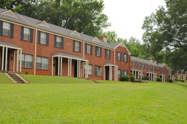 Building Photo - 1650 Valley Ave