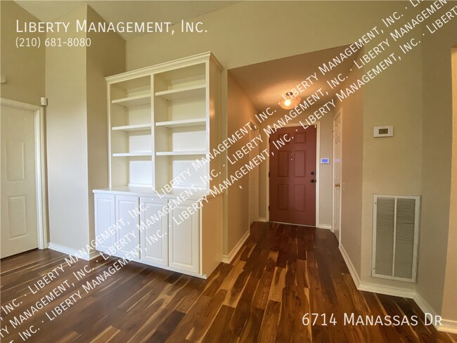 Building Photo - 6714 Manassas Dr