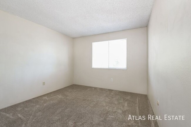 Building Photo - 4400 S Quebec St