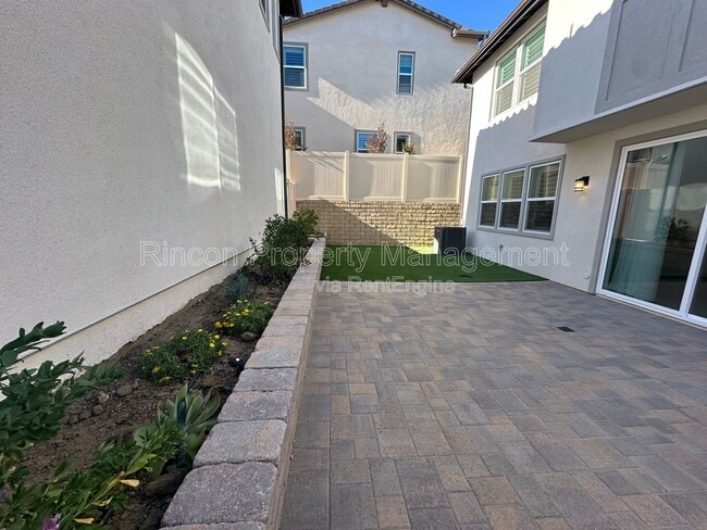 Building Photo - 97 S Nevada Ave