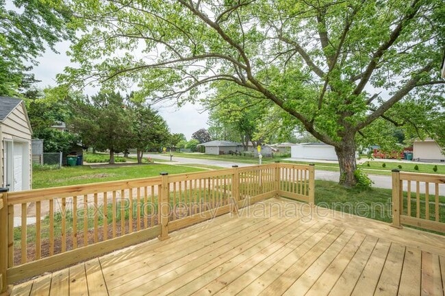 Building Photo - 4001 83rd St