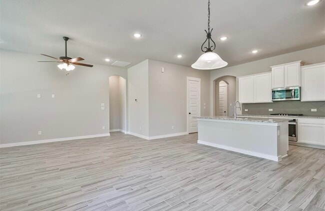 Building Photo - 10005 Red Beadtree Pl