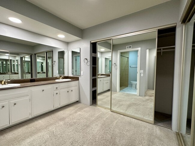 Building Photo - Beautiful Hilltop Del Cerro House with Amazing Views As Far As The Ocean!