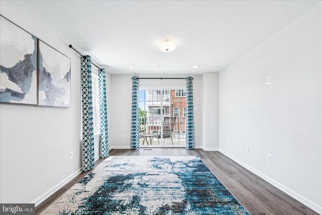 Building Photo - 9454 James MacGowan Ln