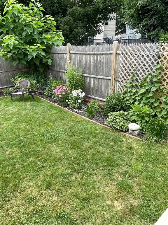 Building Photo - 62-64 Flett Rd