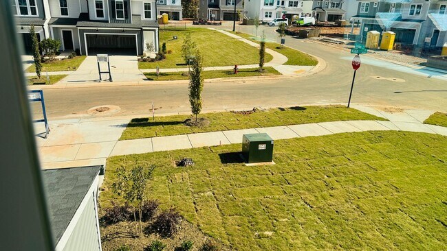 Building Photo - 4001 Kidd Pl