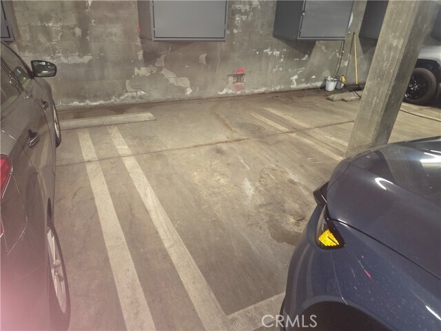 Building Photo - 14347 Albers St