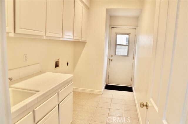 Building Photo - 27761 Manor Hill Rd