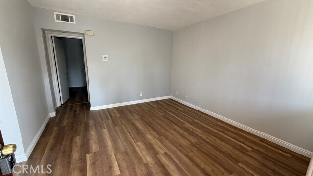 Building Photo - 300 S 5th Ave