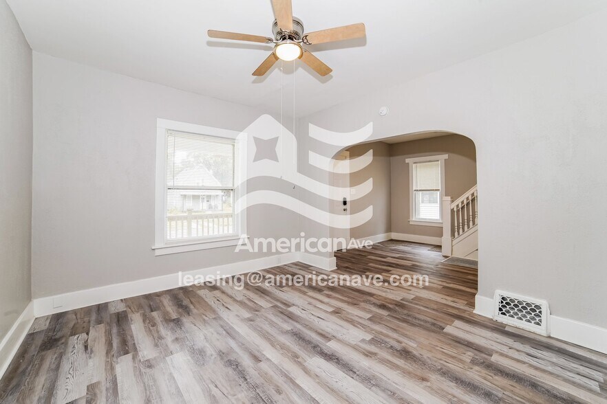 Building Photo - 2140 N Maryland Ave