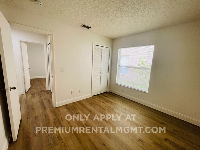 Building Photo - Greenpointe13403 Greenpoint Drive Orlando, FL 32824
