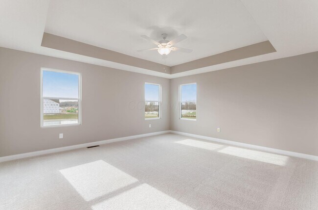 Building Photo - 5494 Dutch Ln