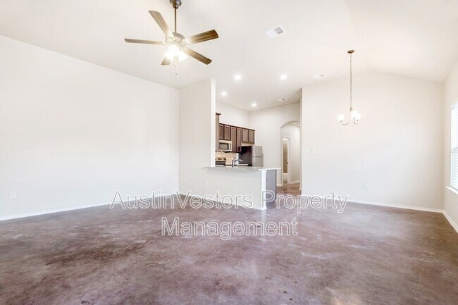 Building Photo - 118 Samuel Dr