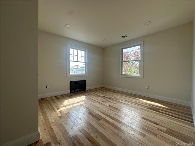 Building Photo - 1 Alvin St