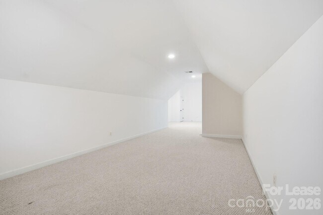 Building Photo - 1425 Bristol Pl Ct