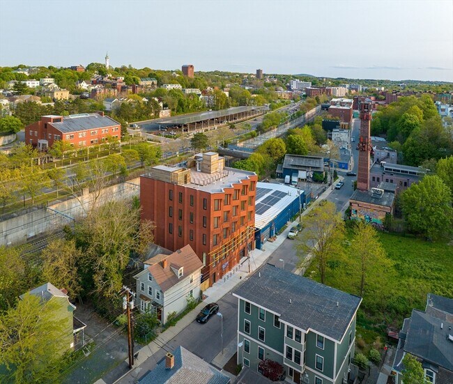 Building Photo - 80 Terrace St