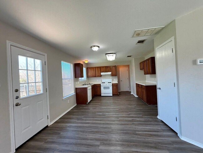 Building Photo - 119 Peppergrass Cove