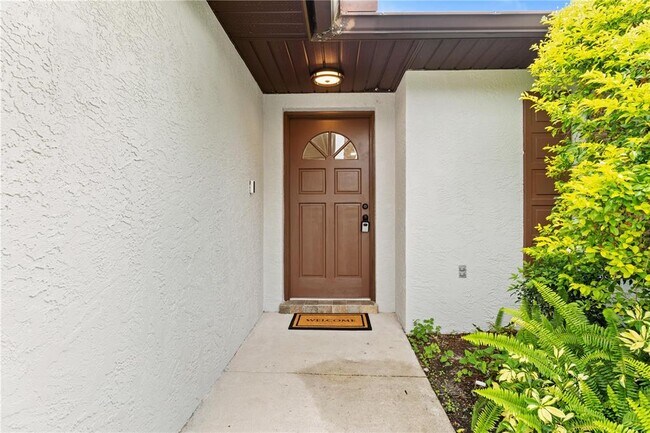 Building Photo - 3253 Oak Point Cir