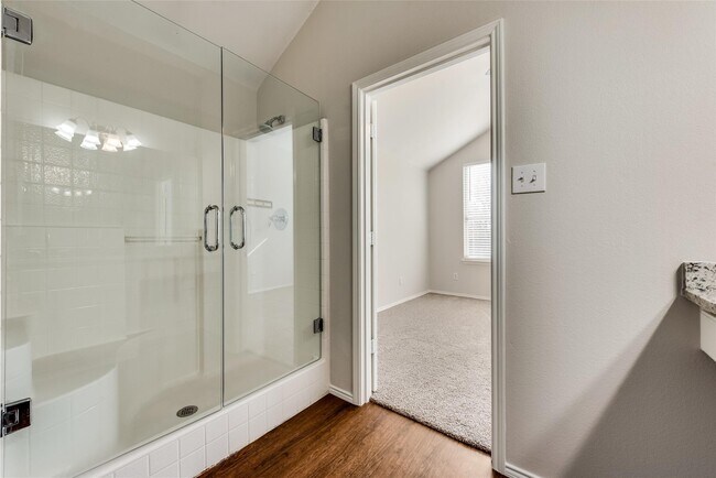 Building Photo - 5909 Paloma Blanca Dr