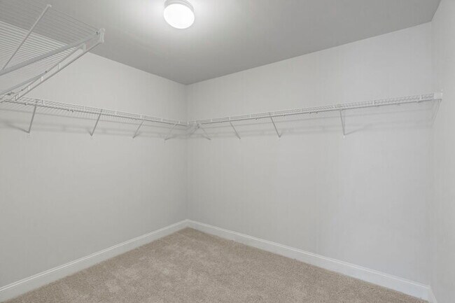 Building Photo - 9102 Eagle Trce Dr SE