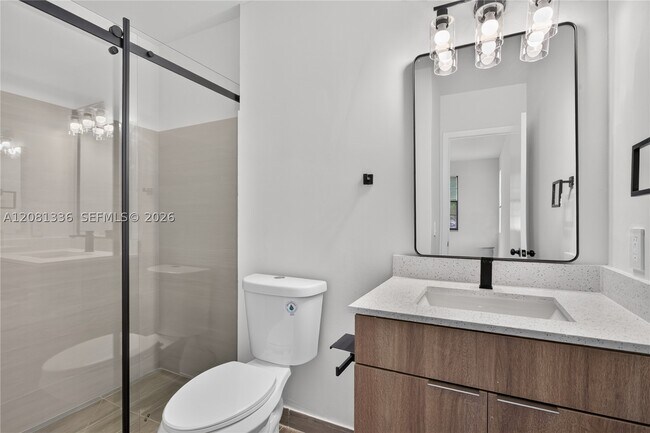 Building Photo - 2830 Coral Springs Dr