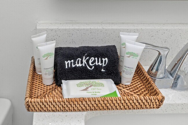 Building Photo - 1801 Withers Dr