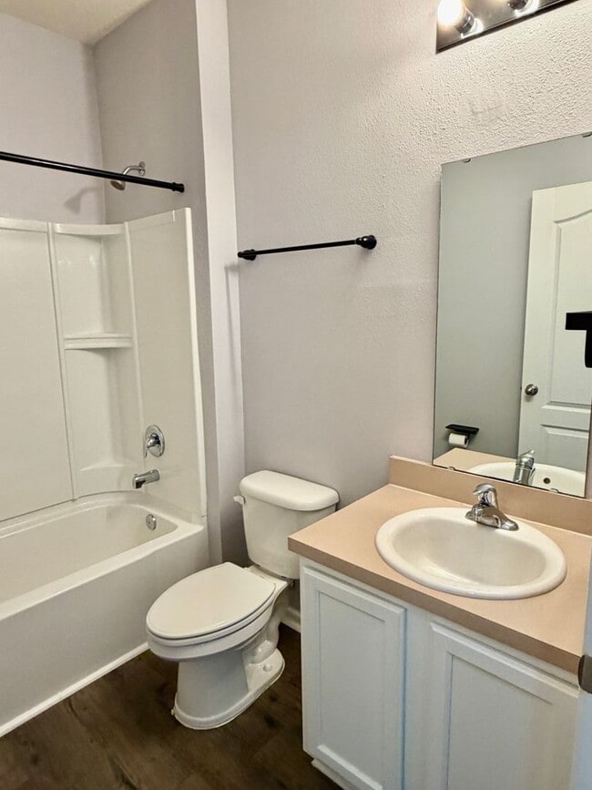 Building Photo - Spacious 5 Bedroom, 3 Bathroom Home with Flex Room, Loft & Pond View