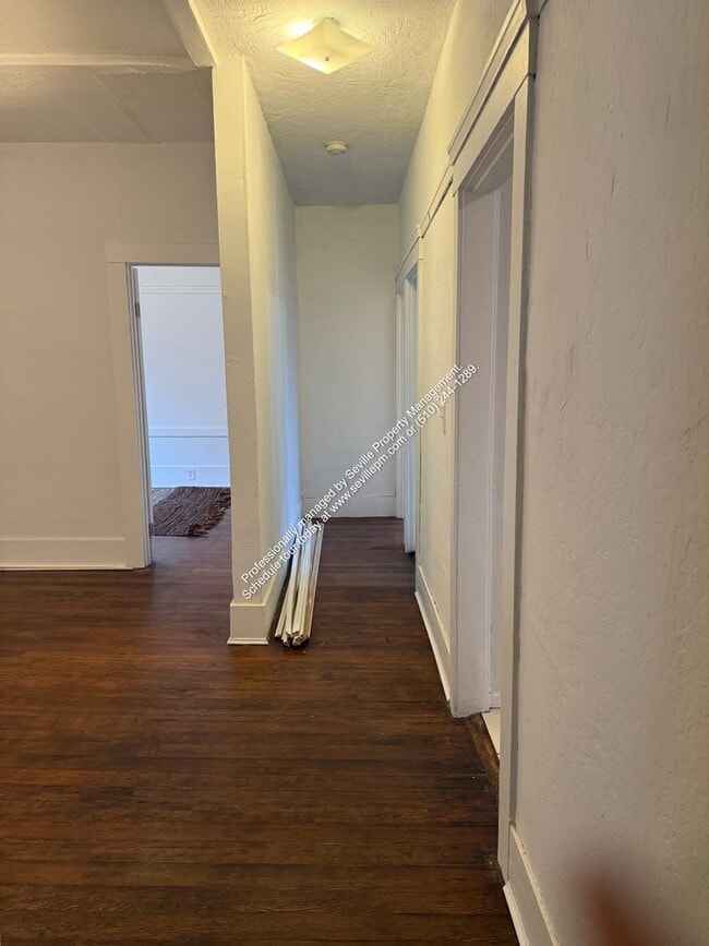 Building Photo - 18th and Filbert St