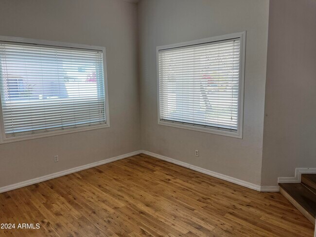 Building Photo - 4643 N 99th Dr