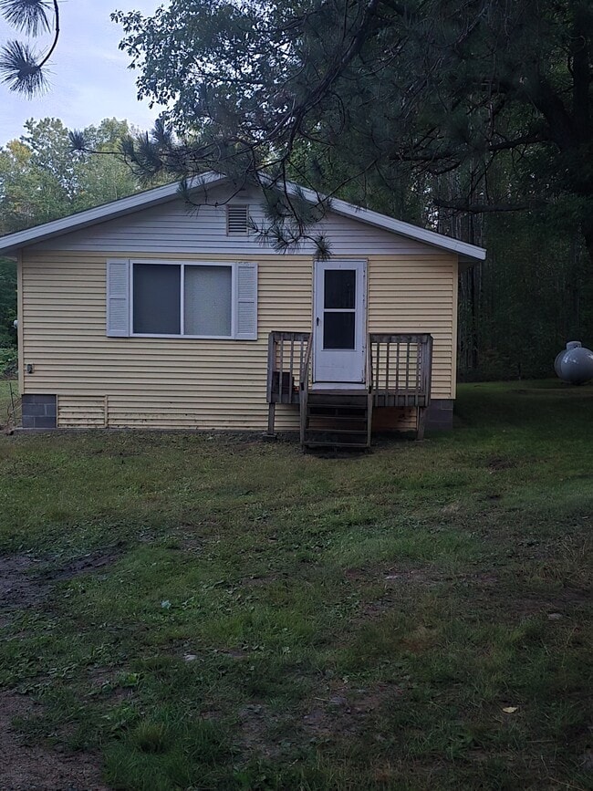 Building Photo - 19114 Wendigo Park Rd