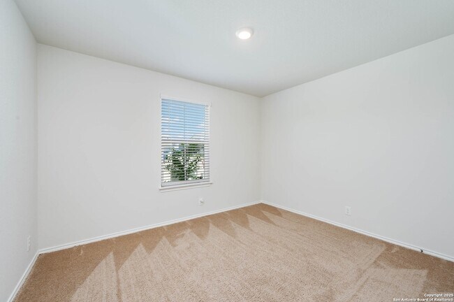 Building Photo - 5502 Rosillo Hill