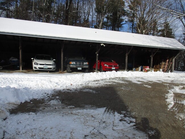 Building Photo - 48 Perkins Ln