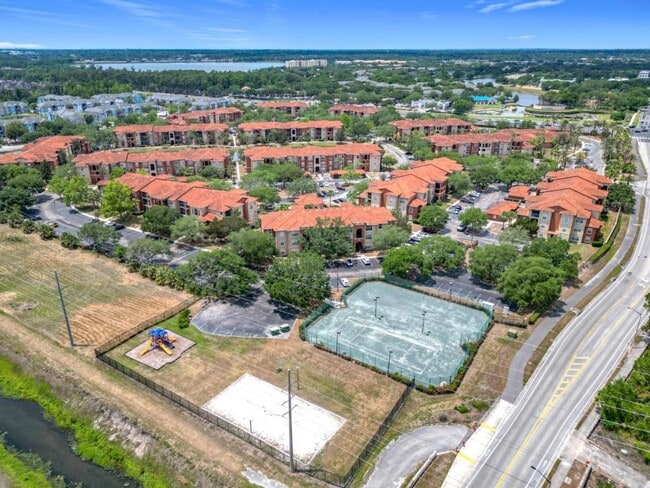 Building Photo - 5506 Metrowest Blvd