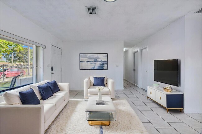 Building Photo - 22513 SW 113th Pl