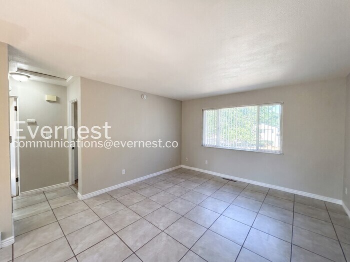 Building Photo - 4096 Colony Hills Cir